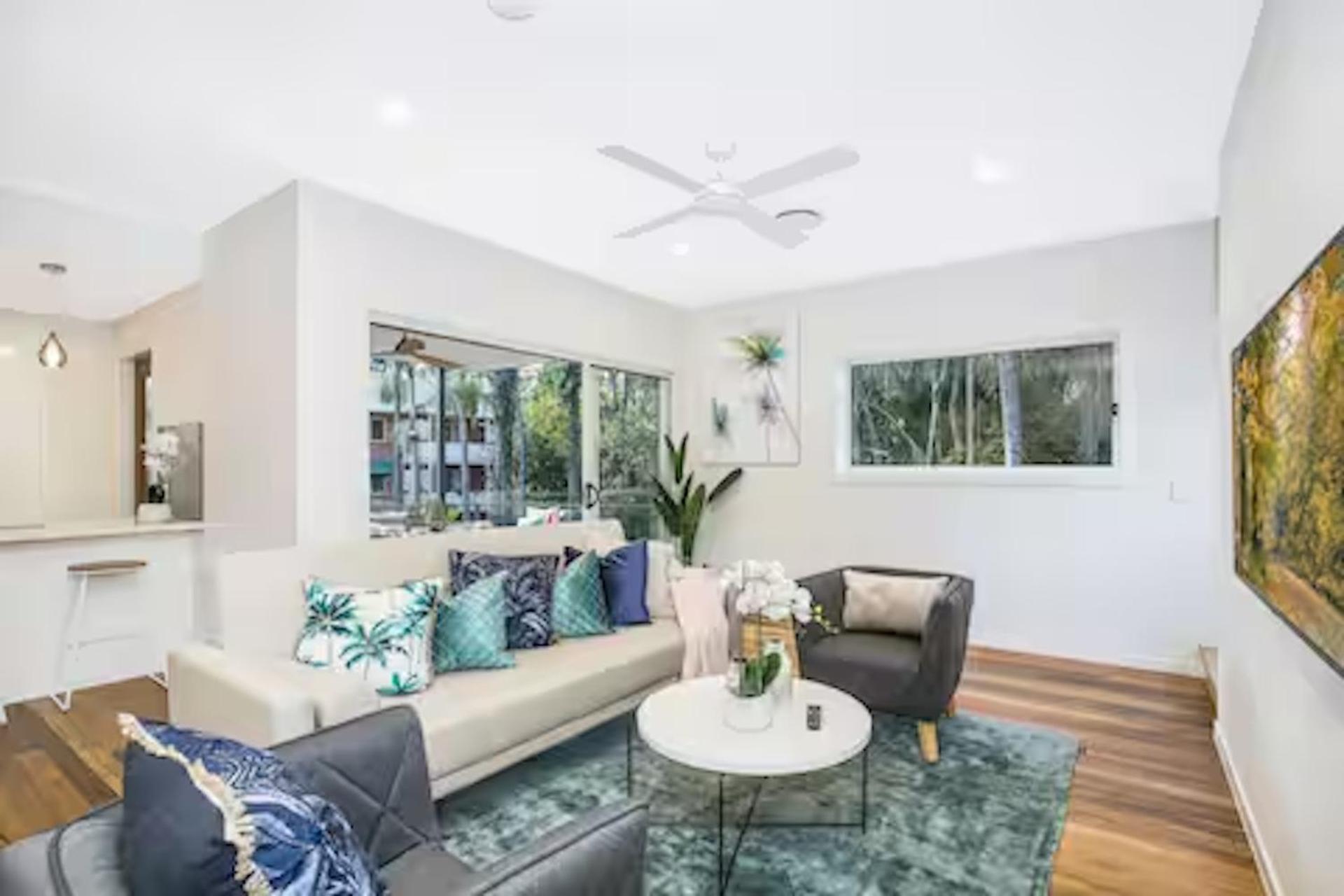 Park Ave Retreat - 3 Carparks, Wifi, Bbq, King Bed Apartment Brisbane